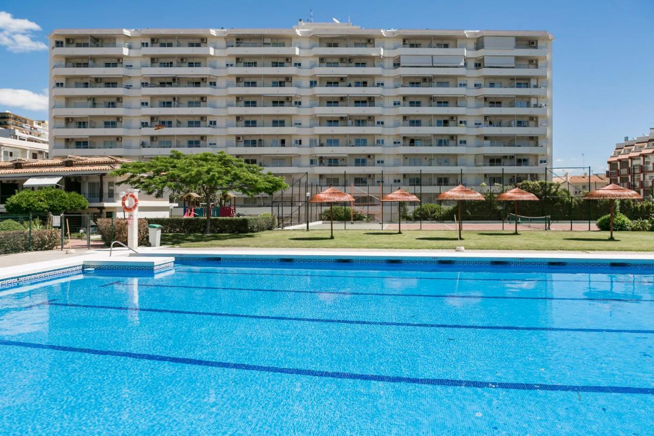 Malagadevacaciones - La Carihuela Palace Torremolinos Kültér fotó