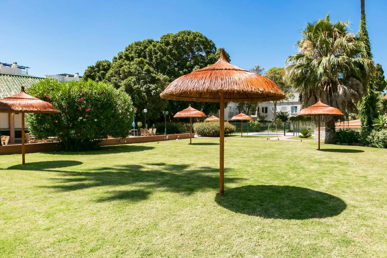 Malagadevacaciones - La Carihuela Palace Torremolinos Kültér fotó